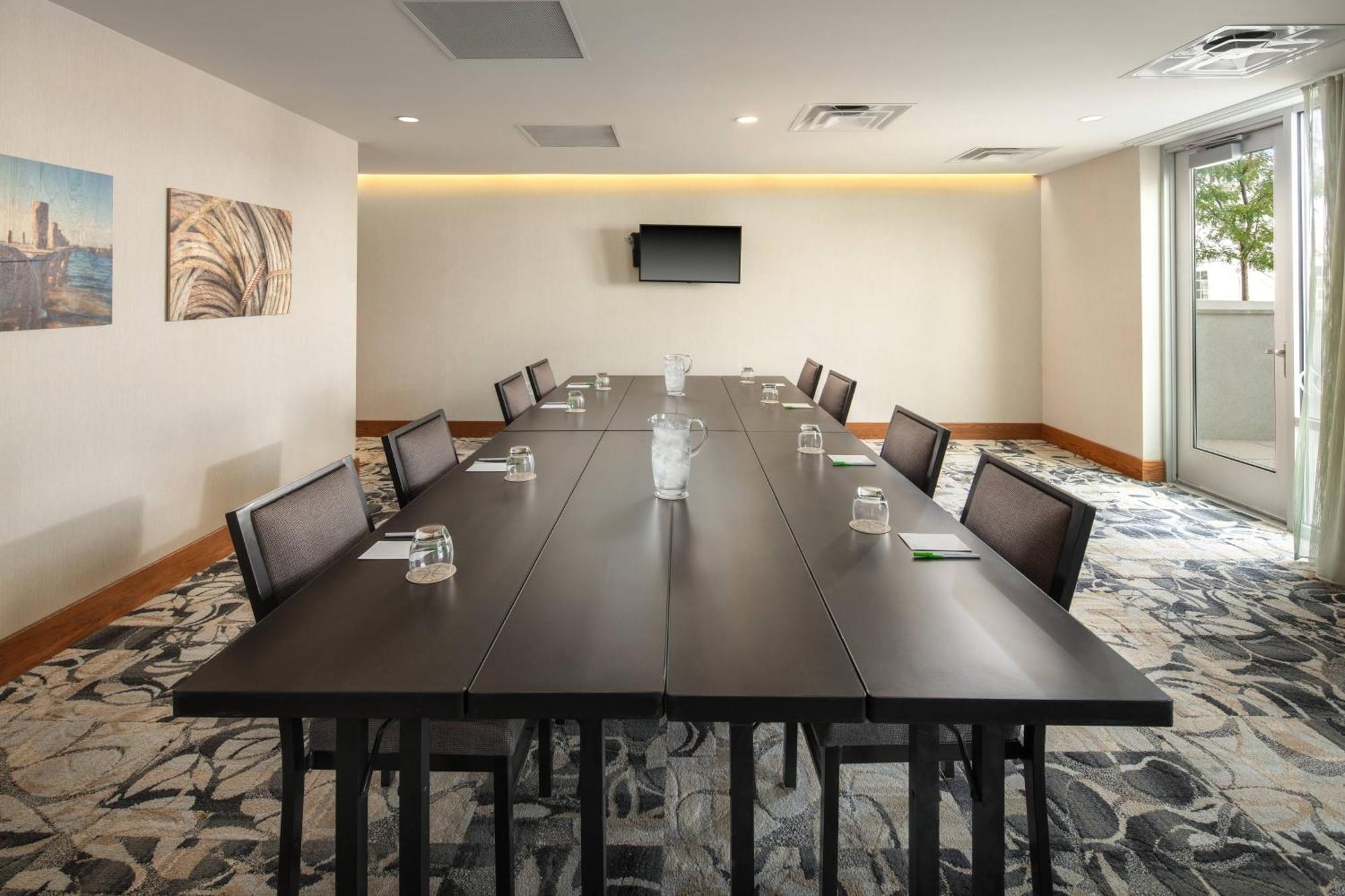 מלון Courtyard By Marriott Erie Bayfront מראה חיצוני תמונה